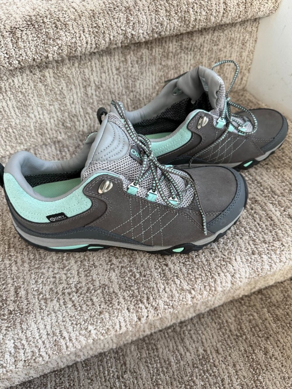 New Without Tag, Oboz teal/gray hiking boots